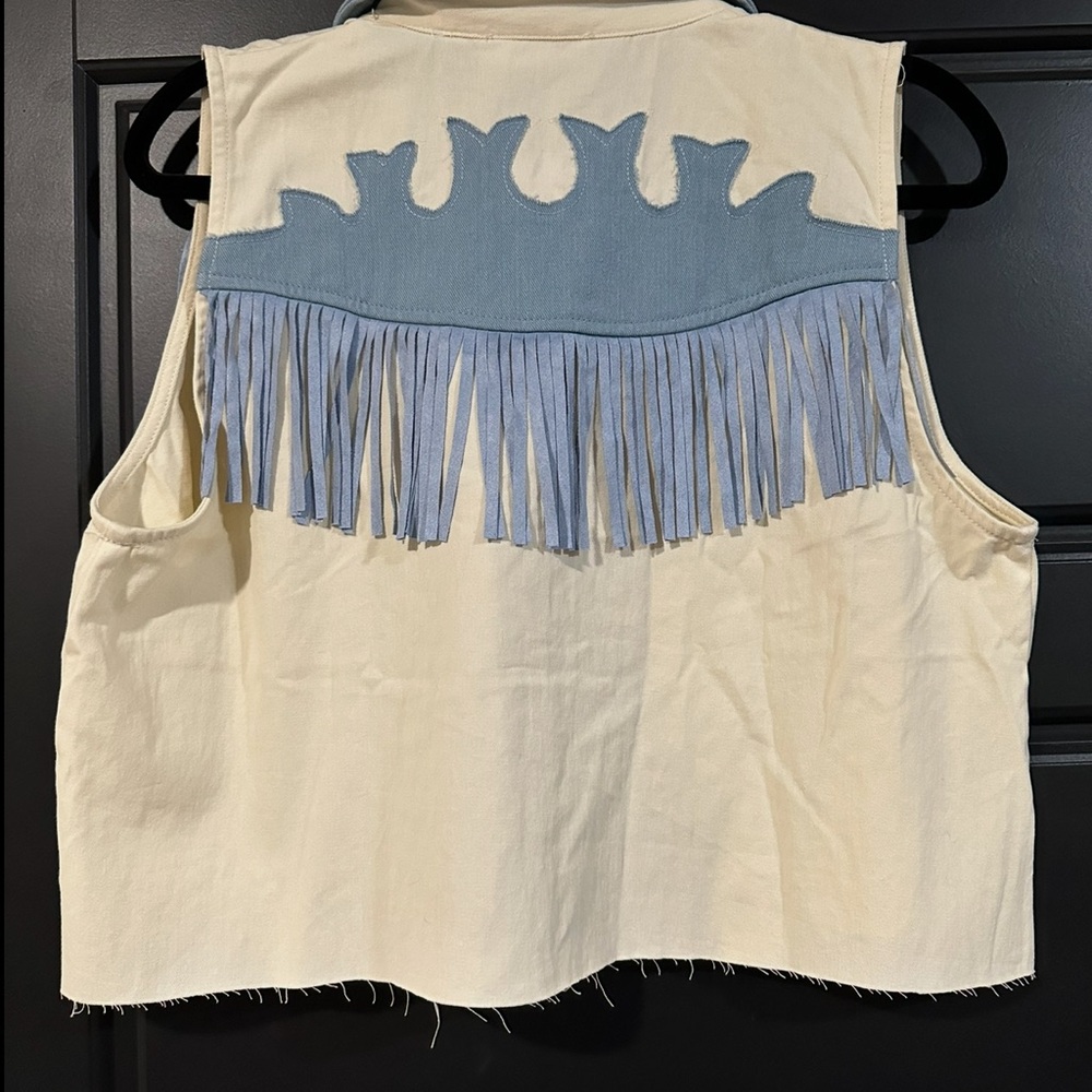 Blush Blue and Cream Fringe Vest - Picture 2 of 2